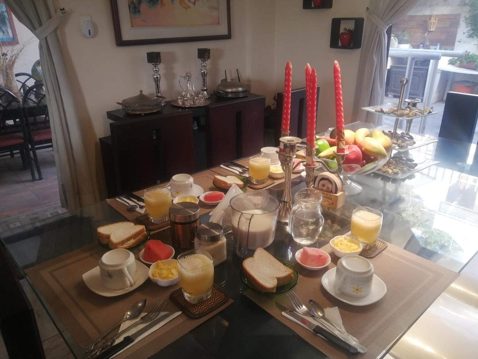 Fakali Homestay Quito Esterno foto